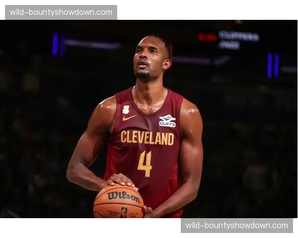 骑士112比84大胜篮网 莫布利复出首发内线双塔成型